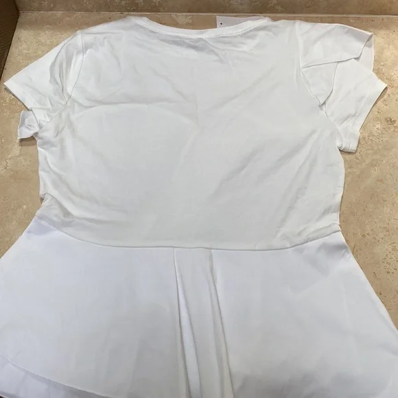 WHITE HOUSE BLACK MARKET White Peplum top. Size S - Picture 4 of 4